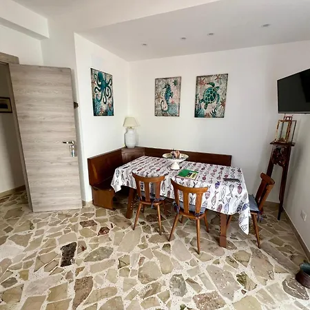 Apartment La Casa Di Gisa&laura Mondello *