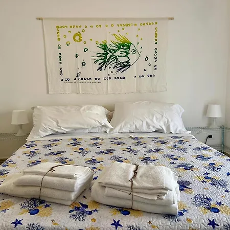 La Casa Di Gisa&laura Mondello Apartment
