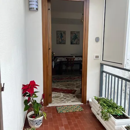 La Casa Di Gisa&laura Mondello Apartment Palermo